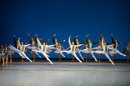 балет «Симфония до мажор» в Мариинском театре